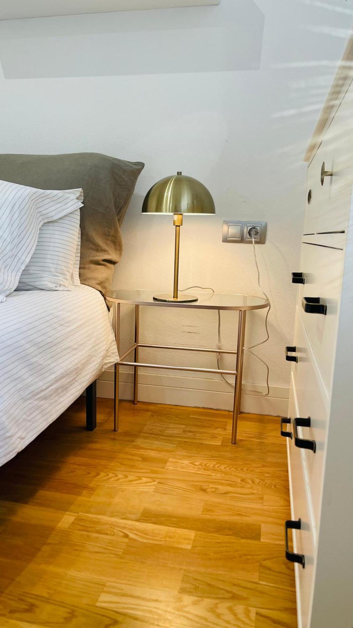 Estilosa Casa Golf Lägenhet Gorraiz Exteriör bild