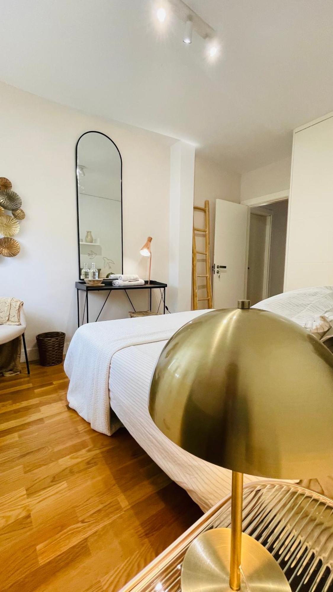 Estilosa Casa Golf Lägenhet Gorraiz Exteriör bild